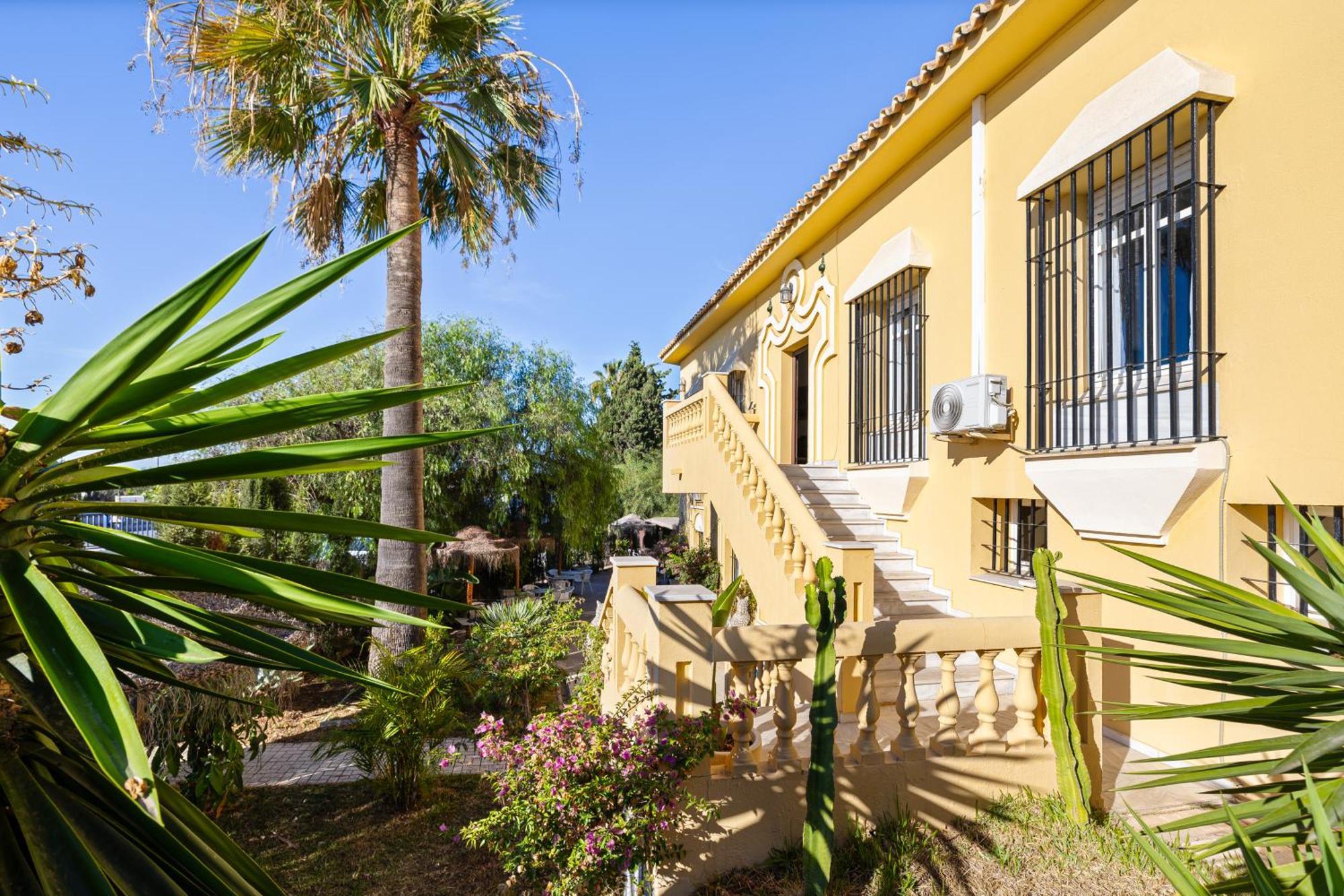12P Villa Private Pool 5 Bathrooms 150M To Beach And Walking To La Cala De Mijas - Malaga — Fotos 1